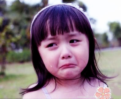 孩子(zǐ)哭了，父母了解他們的(de)心情麽？